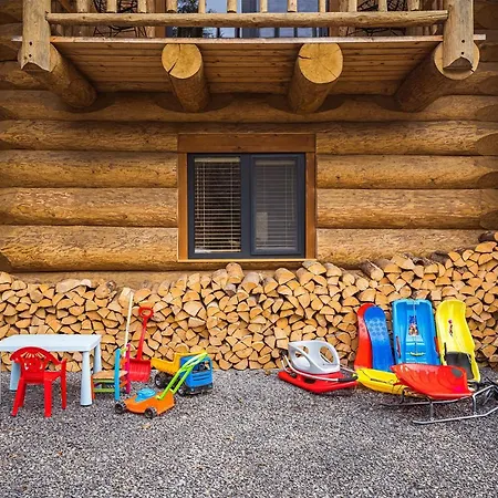 Alpehytte Chalet Ondrej Tale-chopok-bbq-fire Pit-kids Playground-views
